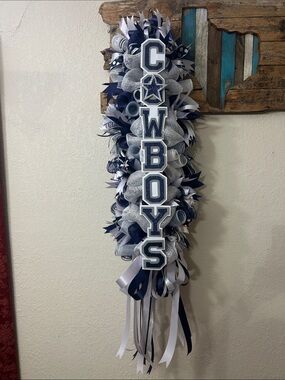 Handmade Dallas Cowboys Navy and White Home decor/ wreath